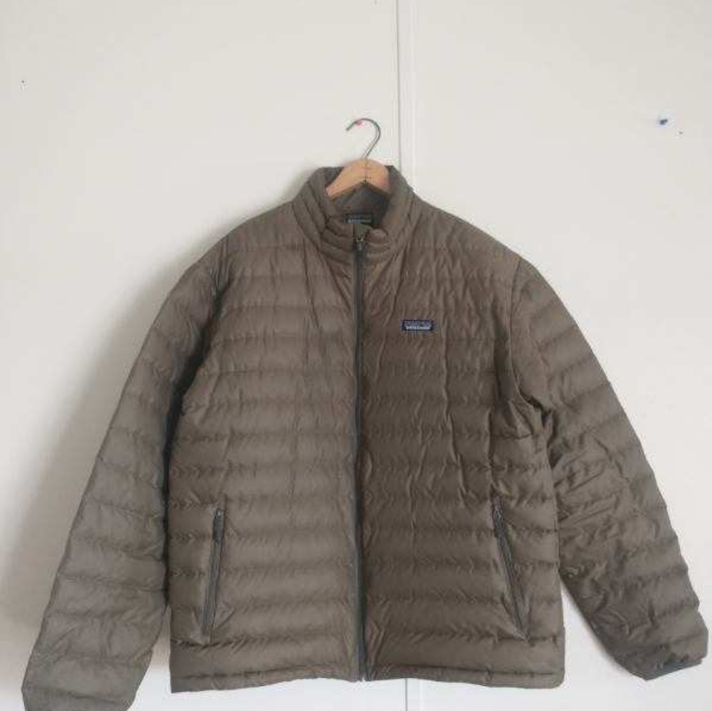 Patagonia Puff Jacket - Men - Size  Large - sage Green